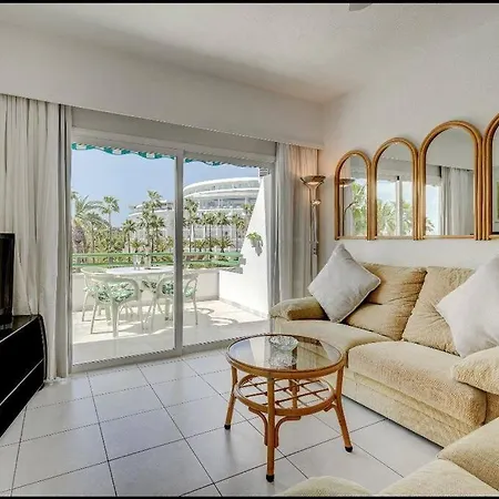 Altamira Beachfront Apartment, Costa Adeje * אדחה